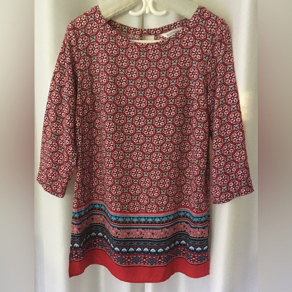 Northern Reflections Red Border Print Tunic Boho Size Medium ( Size 10 )